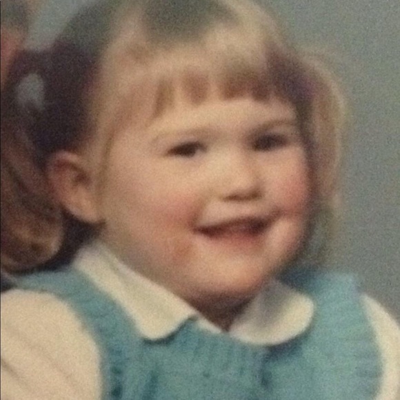 Meet your Posher, Stephanie - Picture 1 of 1